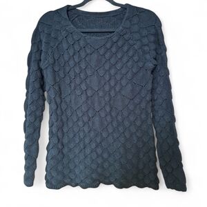 Black Textured Knit Sweater – V-Neck - S/M